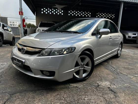 HONDA CIVIC 1.8 LXS 16V FLEX 4P MANUAL